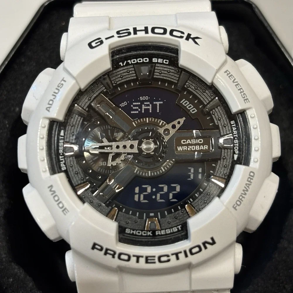 Casio G-Shock Watch GA-110GW-7A White Black Module 5146 Box & Papers - TESTED